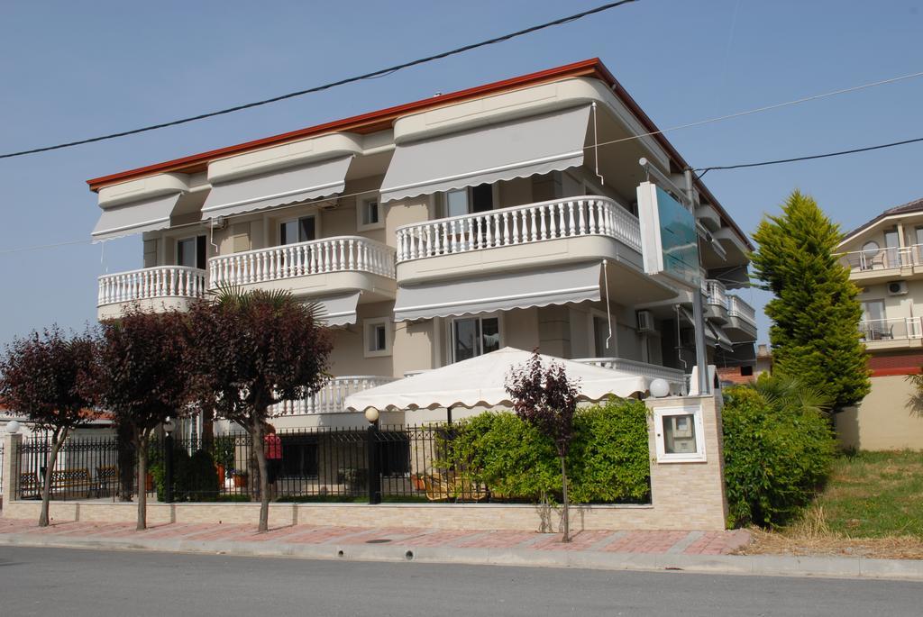 John & Eve Hotel Paralía Dış mekan fotoğraf