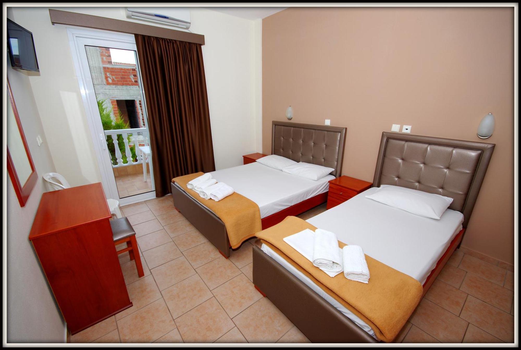 John & Eve Hotel Paralía Dış mekan fotoğraf