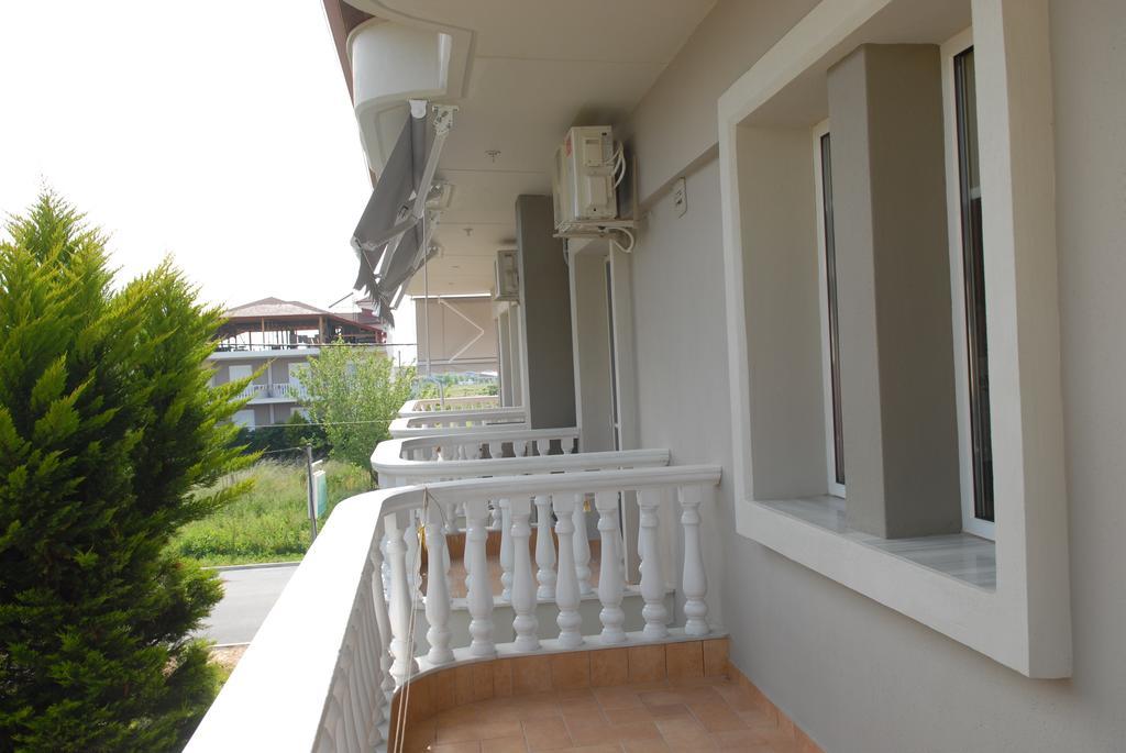 John & Eve Hotel Paralía Dış mekan fotoğraf