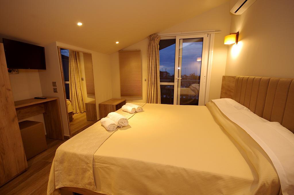 John & Eve Hotel Paralía Dış mekan fotoğraf